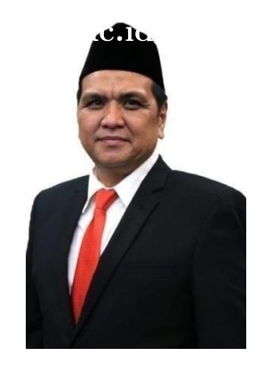 Mengenal Sosok dr. H. Muhammad Budi Hidayat, M.Kes.  Kepala Balai Besar laboratorium Kesehatan Palembang  Alumni Pascasarjana UHTP