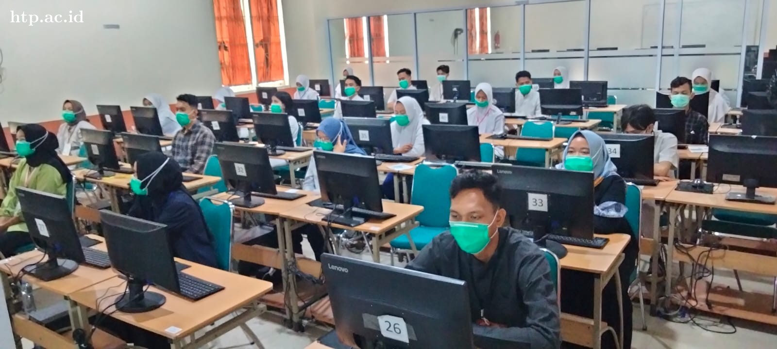 132 Calon Nakes Mengikuti Ukom di CBT Universitas Hang Tuah Pekanbaru