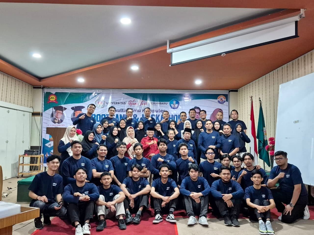 Asah Talenta Digital, Fasilkom Universitas Hang Tuah Pekanbaru Gelar Pekan Bootcamp & Hackathon 2025